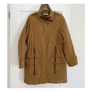 Sessùn Quilted Field Barn Burberry Style Coat with Buckle Detail